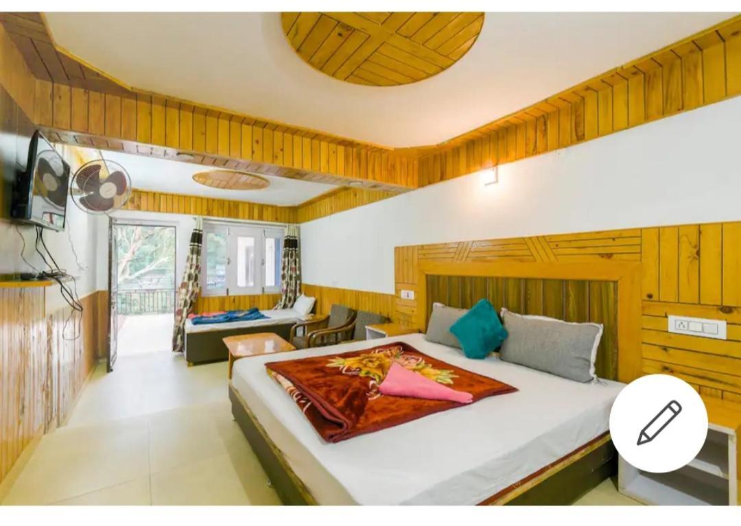 Tirthan Crest Homestay Banjār Εξωτερικό φωτογραφία